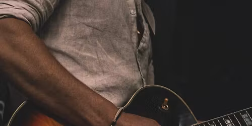 Live Music with Evan Ayres!