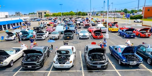 CVMC at Richmond Ford-Lincoln Mustang and Classic Ford Cruise-In