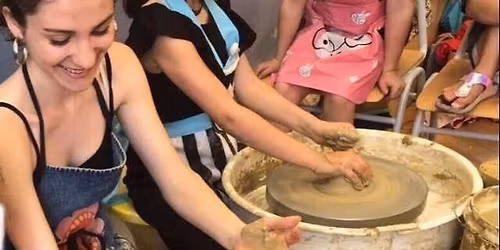 Agyagoz\u00f3s kar\u00e1csonyi hangol\u00f3d\u00e1s