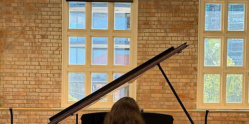 Unique sound experience:  Grand piano and sound bath meditation