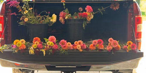 Red, White, & Bloom Fresh Floral Class