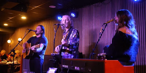 LIVE MUSIC: Honey Pie