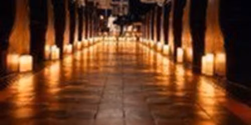 Rhapsody in Blue by Candlelight
