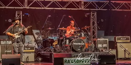 Duke's brewpub w\/ Railhopper