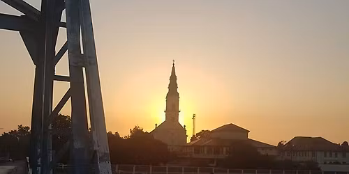 S\u00e9ta az orvossal november