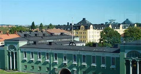 Auktion Vaksalaskolans matsal Uppsala l\u00f6rdag 5 september med start kl.13:00