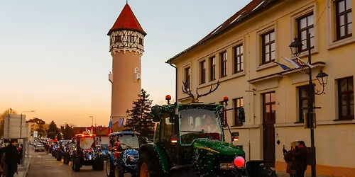 Bo\u017ei\u010dna traktorijada