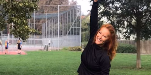 G'schmeidiges Morgenturnen mit Kirsche Kristin im Volksgarten