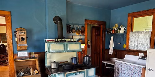 Free Farmhouse Tours