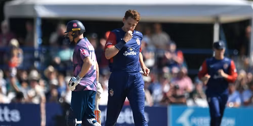 Finale Weekend \ud83c\udfcf: Kent Spitfires vs. Middlesex