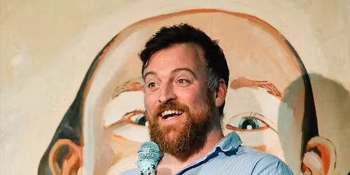 \ud83c\udf84\ud83c\udfa4 Festive BINGO with Tom Evans! \ud83c\udfa4\ud83c\udf84