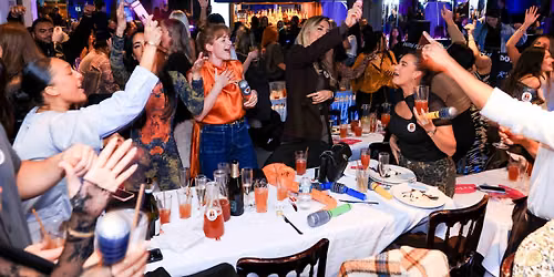 R'n'Brunch Party\u2122 Old Skool Christmas - Bottomless