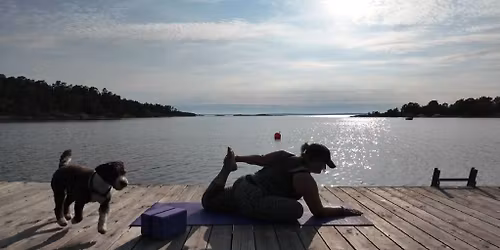 Yoga- & avslappnings-workshop f\u00f6r Gl\u00e4dje, Optimism & Framtidstro