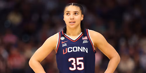 Parking Monmouth Hawks at Brown Bears Womens Basketball