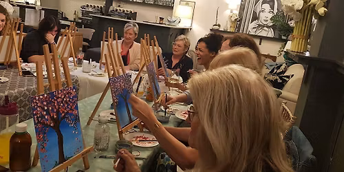 Paint & Sip night at The Rugby Tap!