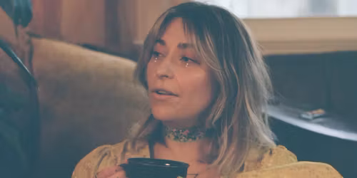 Lindsay Lou in Manchester