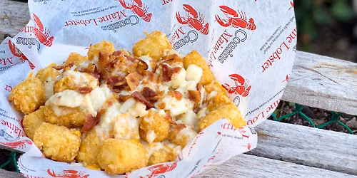 Cousins Maine Lobster Food Truck at Lion\u2019s Tail Brewing \u2014 Neenah