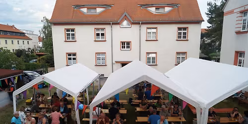 Familienfest auf der Schillerstra\u00dfe