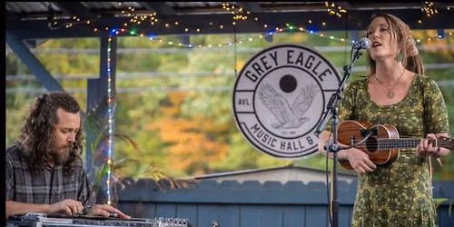 PATIO SHOW: SUNNYSIDE OF THE MOUNTAIN