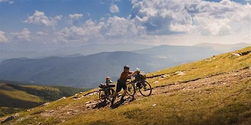 Avant-premi\u00e8re Bikepacking Colors - Perdus dans les Carpates