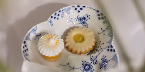 Julecaf\u00e9 med Leckerbaer