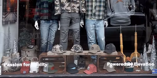 Art Walk @ Aspinwall & Christmas Stroll