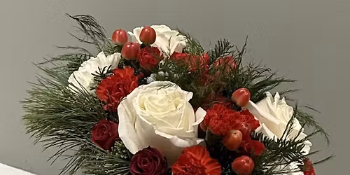 Christmas Sleigh Floral Class