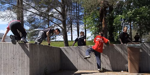 Parkourin ilmaiset kokeilutunnit Liedossa!