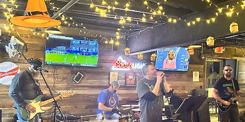Valley Tavern (Full Band!)