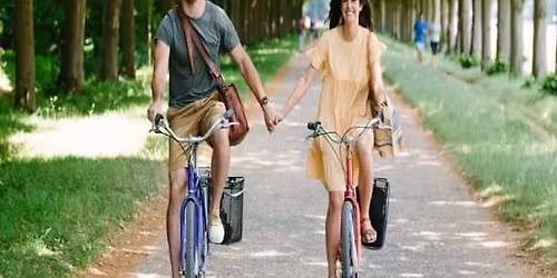 Highlights of Versailles Full Day Bike Tour with Royal Gardens, Queens' Hamlet, & Picnic Stop