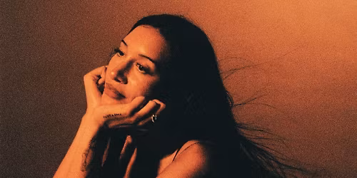 Julia Wolf: Deep End World Tour