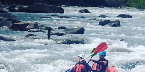 Caiac \u0219i rafting pe Valea Buz\u0103ului\/ 25-26 aprilie