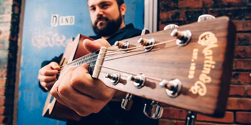 Shawn Halloran at Lannie\u2019s 