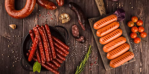 Z\u00e1vody na historick\u00fdch ly\u017e\u00edch & zabija\u010dkov\u00e9 hody