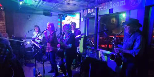 Scotch & Soda at Das Barrel Room