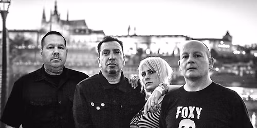 FOXY(USA) + HOUBA - 007 STRAHOV Praha