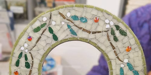 Christmas Mosaic Wreath Workshop 