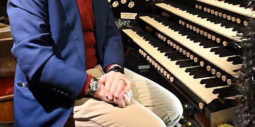 Christmas Sparkle Organ Concert