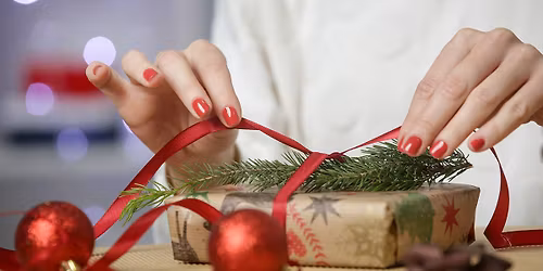 Present Wrapping Party