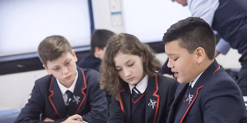 Plumstead Manor School Open Morning - Tour and Presentation