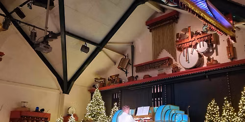 Pipes in The Peaks and Matlock Xmas Market Coach trip