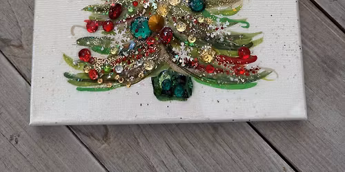Sparkle and Shine Mixed Media Christmas Tree Resin Art Workshop