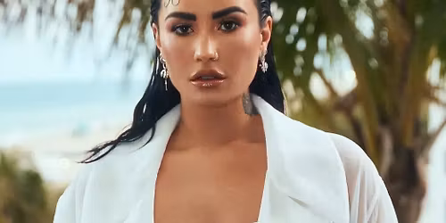 Demi Lovato: It's Not That Deep Tour