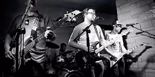 Gordon\u2019s Alive @ Crowle Liberal Club