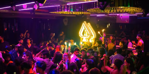 Wednesday Bollywood Night at Big Billers Delhi | ClubGo App