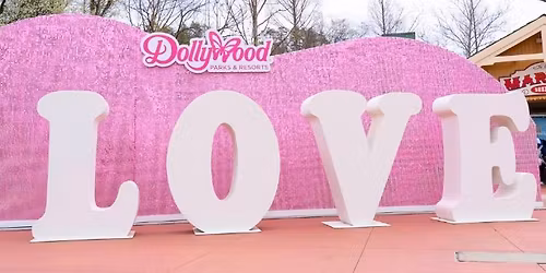Dollywood's \u201cI Will Always Love You\u201d Music Festival OPENING DAY