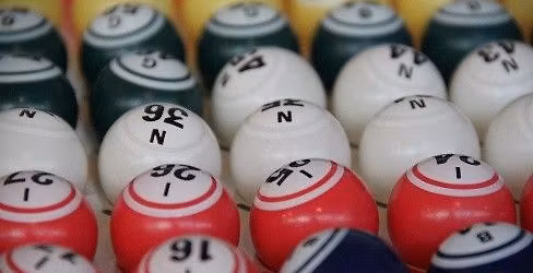 LOTO DE L\u2019\u00c9COLE JEAN MAC\u00c9