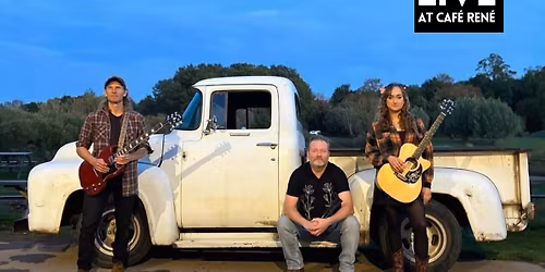 Nothin\u2019 but dust | LIVE at Caf\u00e9 Ren\u00e9