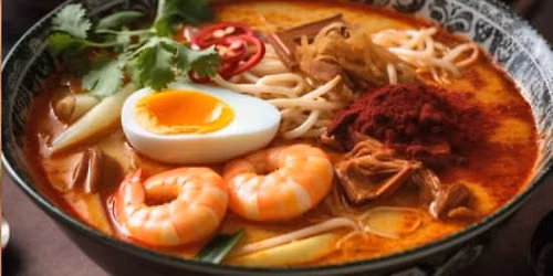 Thai Drunken Noodles & Tom Yum Soup - NYC