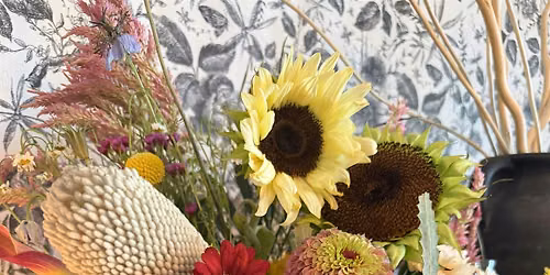 Spooky Floral Arrangement Workshop